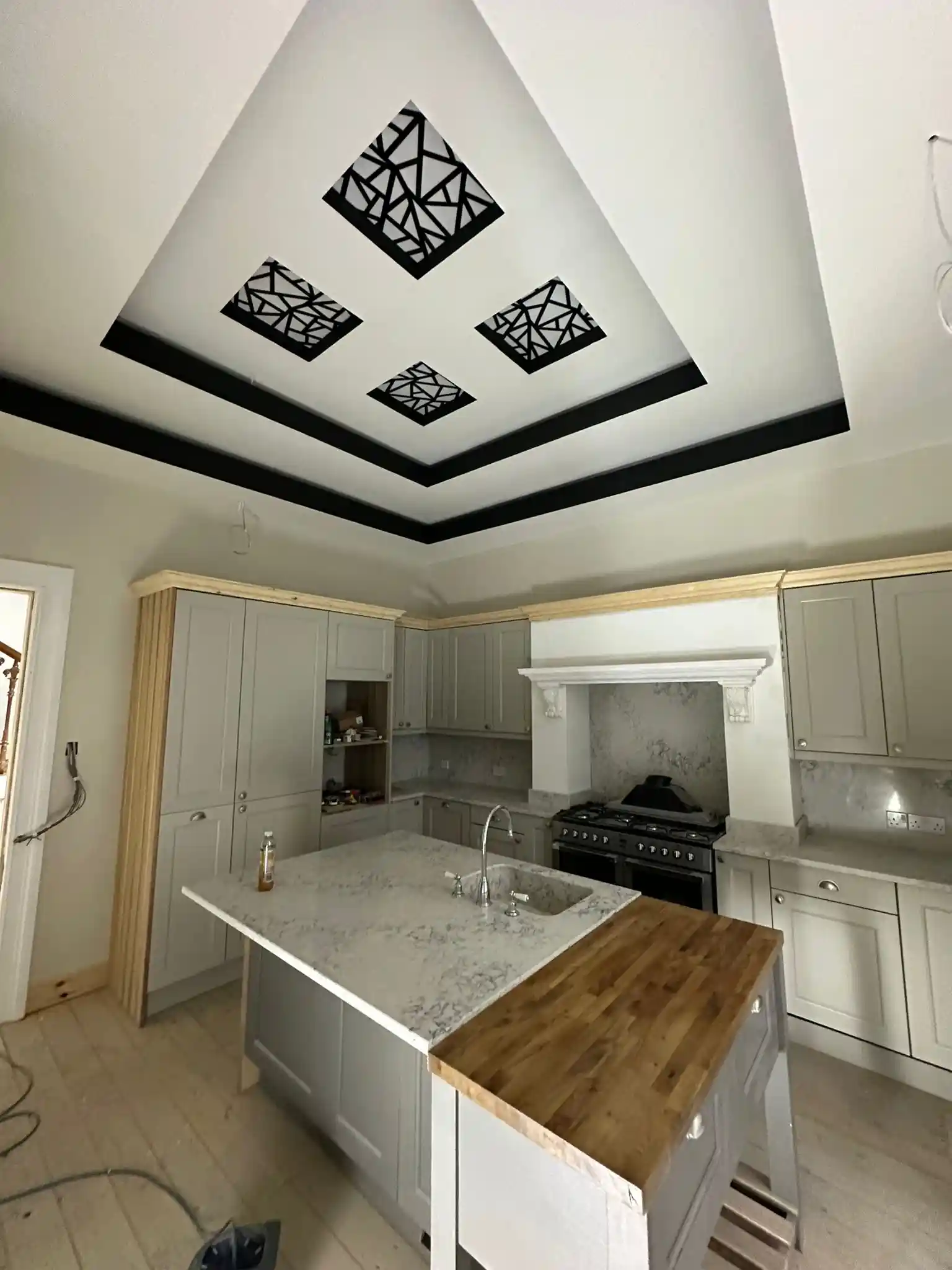 Modern shaker kitchen by Rena Interiors, Grangemouth